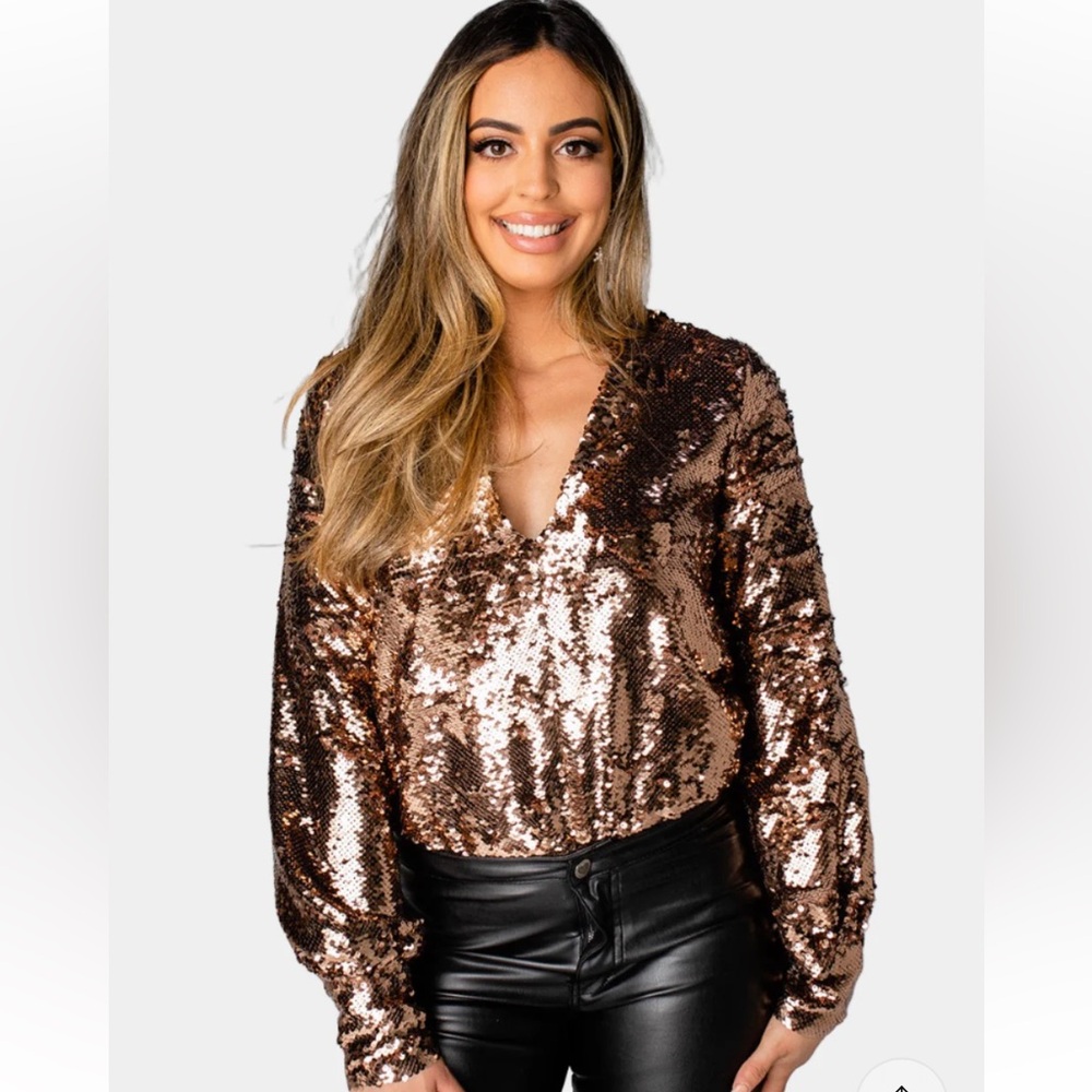 NWT Buddy Love Jenny Sequin V-Neck Long Sleeve Bodysuit/Top - Gold/Bronze XS